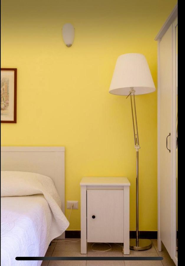 Casa Vacanze "Il Vaticano A 2 Passi" Rome Exterior photo